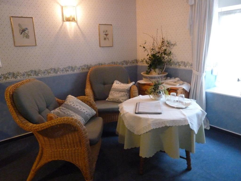 Alte Weinstuben Steinfelder Hof Garni Bed & Breakfast Ellenz-Poltersdorf