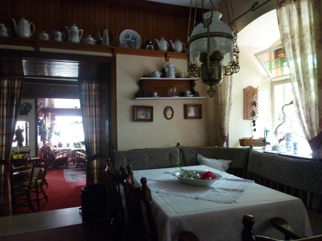 Alte Weinstuben Steinfelder Hof Garni 3* Ellenz-Poltersdorf